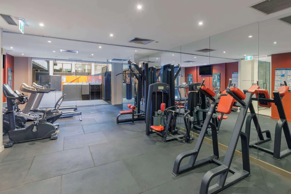 Image of Oaks Melbourne on Collins Suites