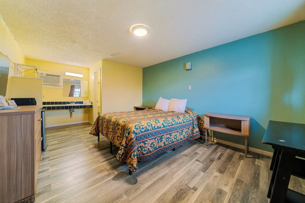 Image of Catalina Motel