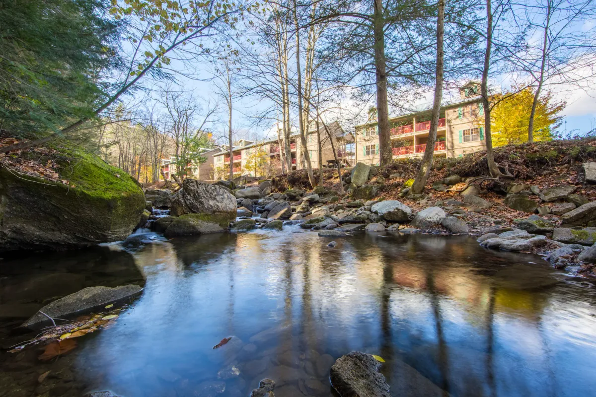 Image of Holiday Inn Club Vacations Oak n Spruce Resort in the Berkshires