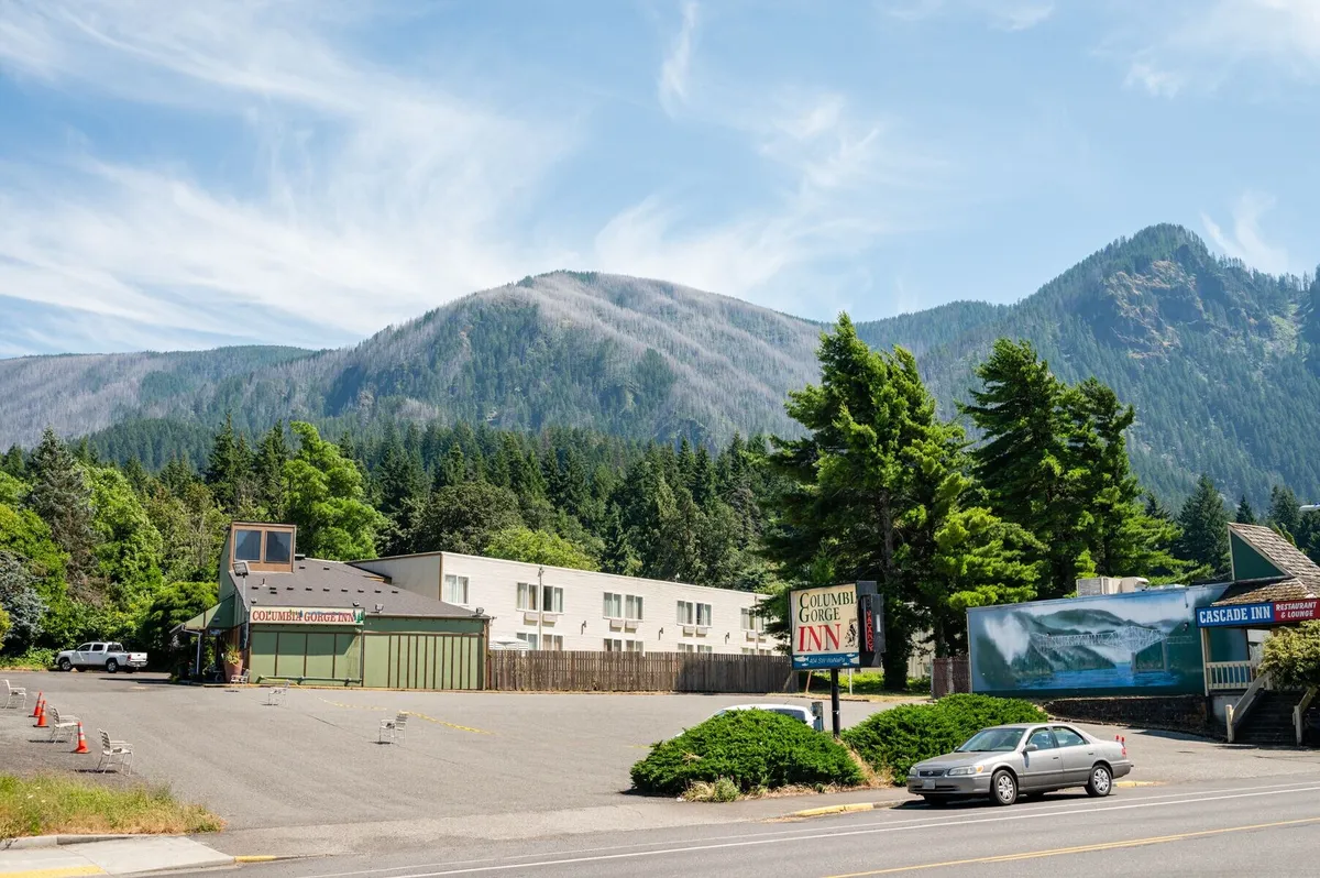 Image of Columbia Gorge Inn