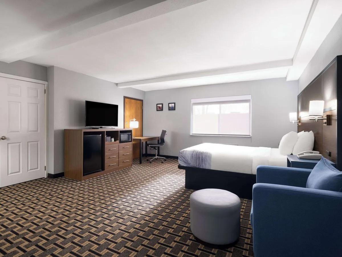 Image of AmericInn by Wyndham Woodstock IL