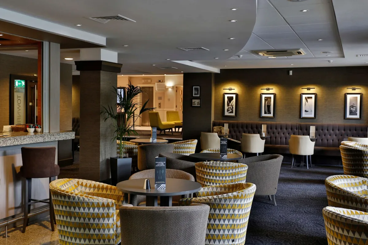 Image of Cresta Court Hotel