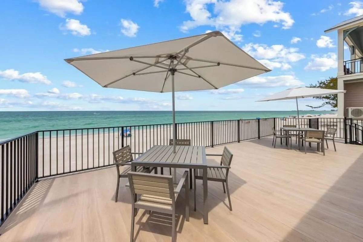 Image of Seabreeze at Anna Maria Island Inn
