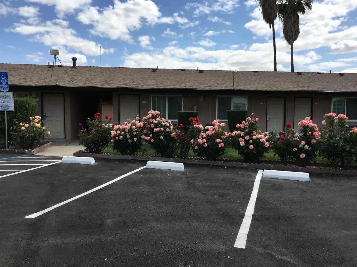Image of Maple Inn and Suites Los Banos