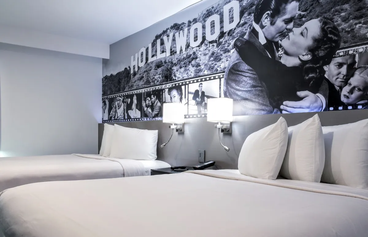 Image of Glen Capri Inn and Suites - Burbank Universal