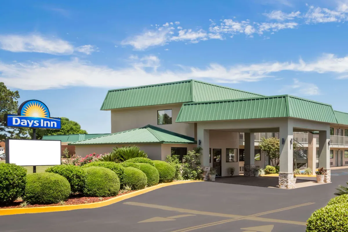 Image of Days Inn by Wyndham Blakely