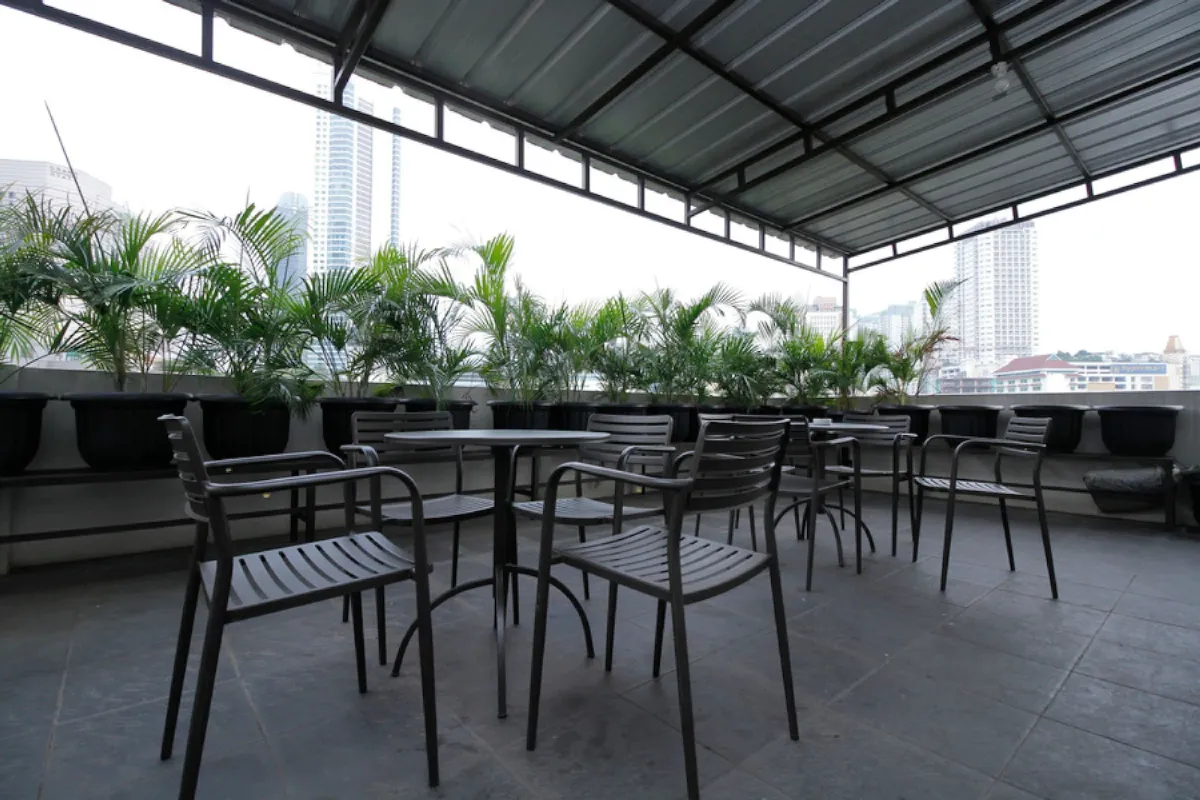 Image of RedDoorz Plus near Plaza Indonesia