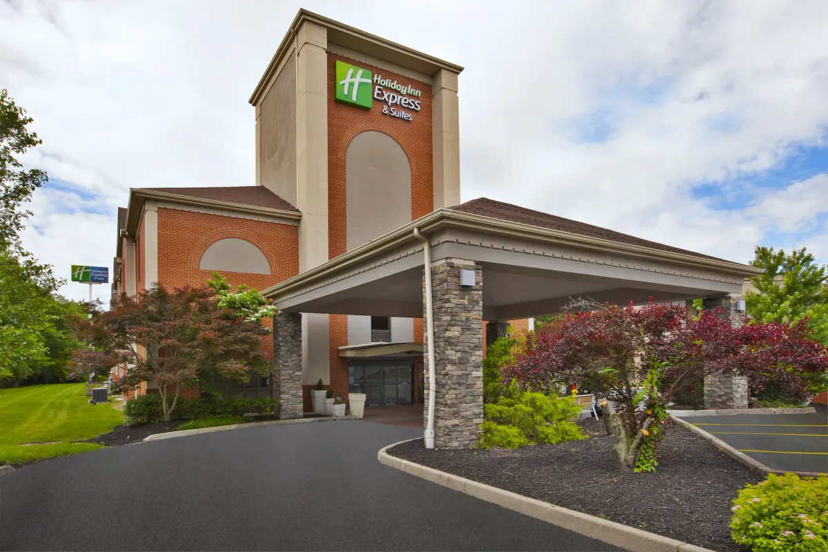 Image of Holiday Inn Express Hotel & Suites Cincinnati Northeast-Milford by IHG