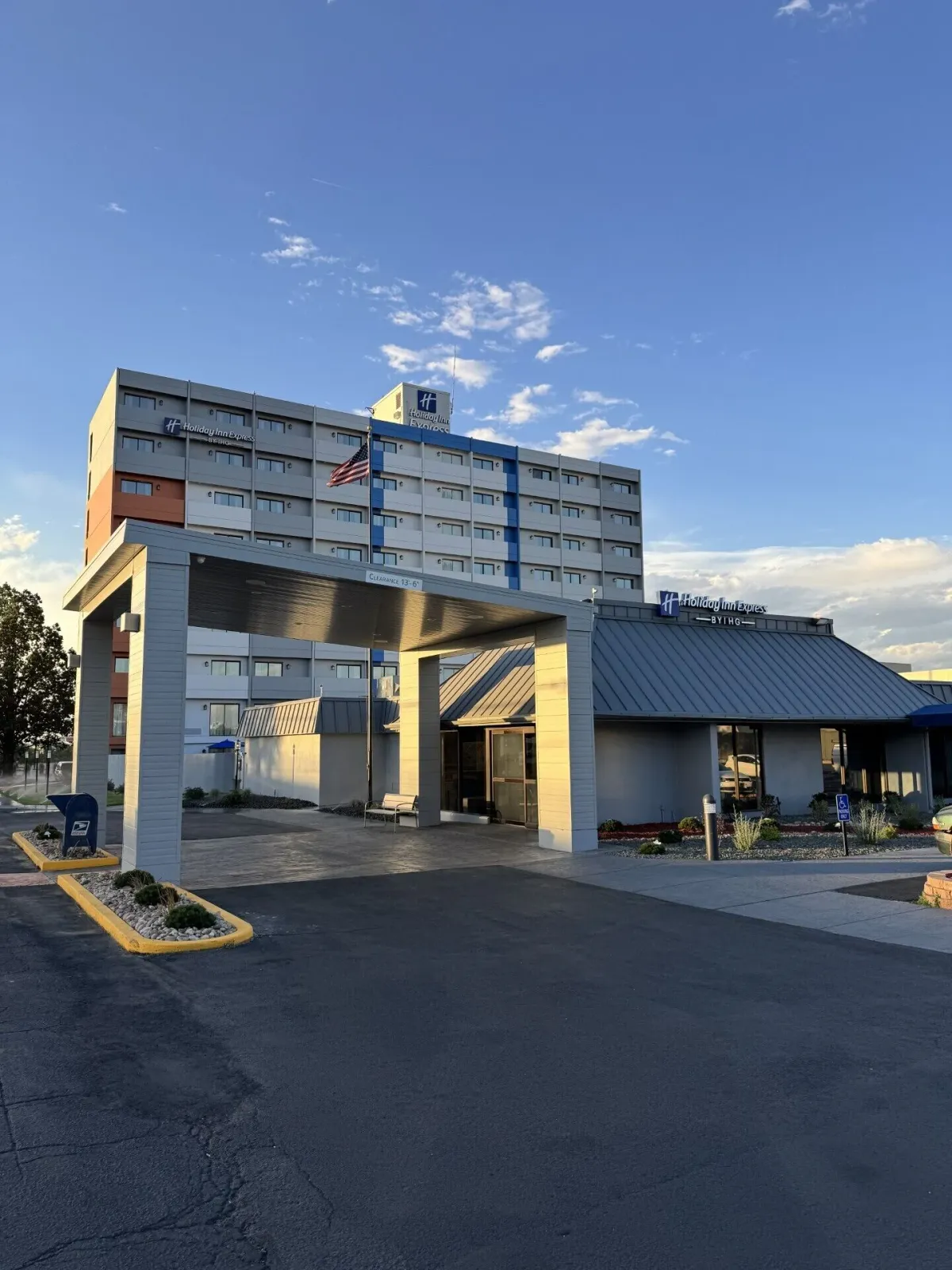 Image of Holiday Inn Express Denver Central - North