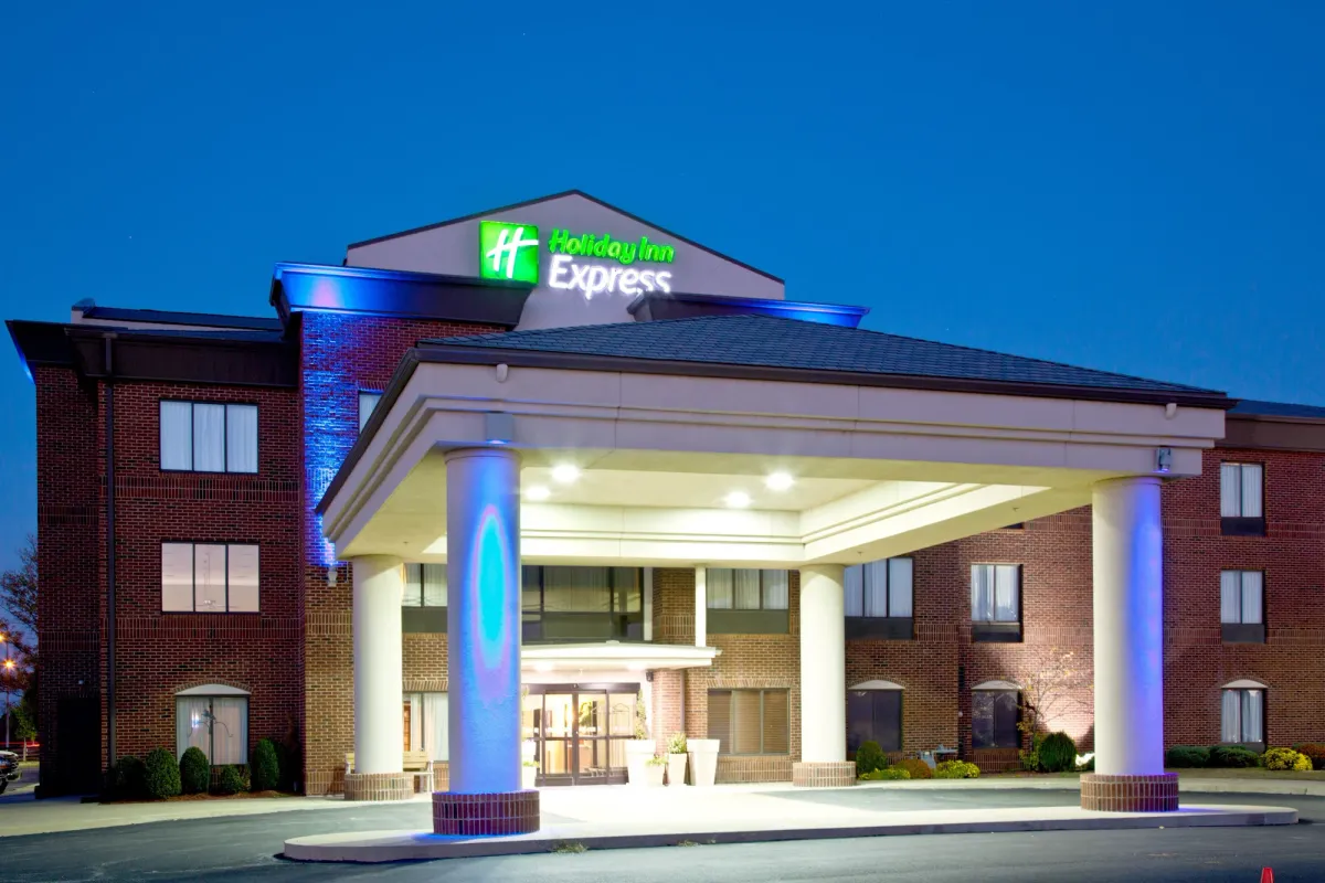 Image of Holiday Inn Express & Suites Shelbyville by IHG