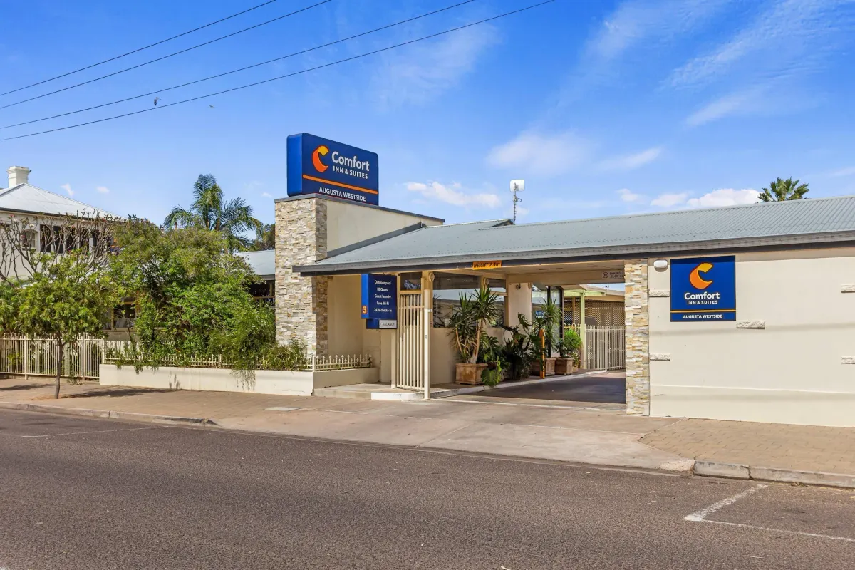 Image of Comfort Inn & Suites Augusta Westside