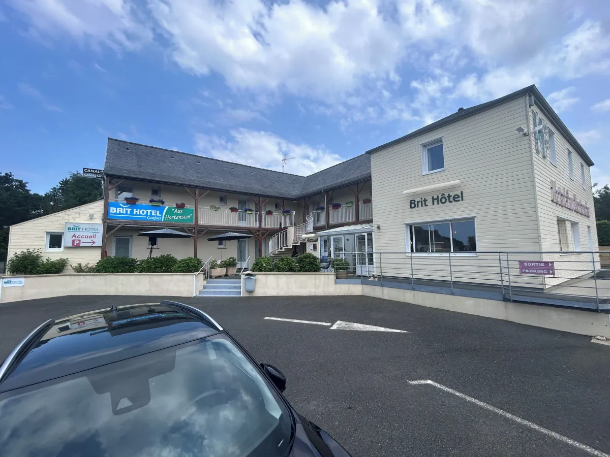 Image of BRIT HOTEL Lannion-Perros Guirec
