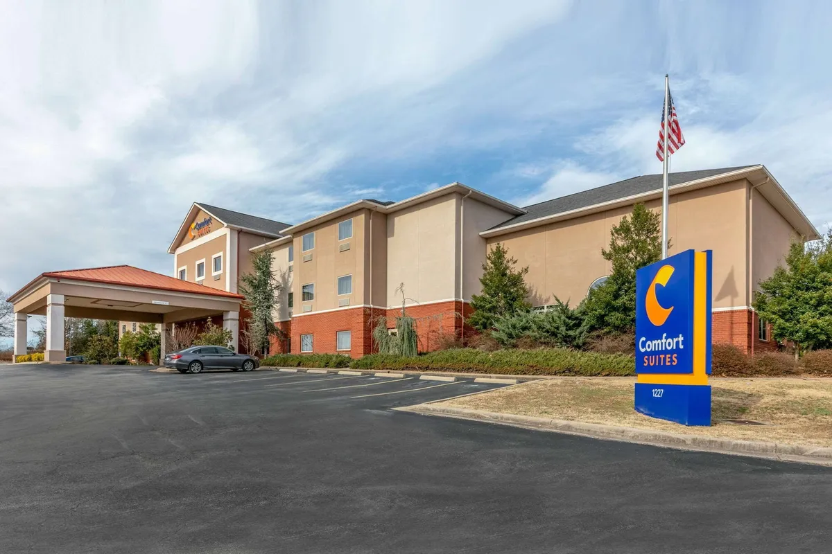 Image of Comfort Suites