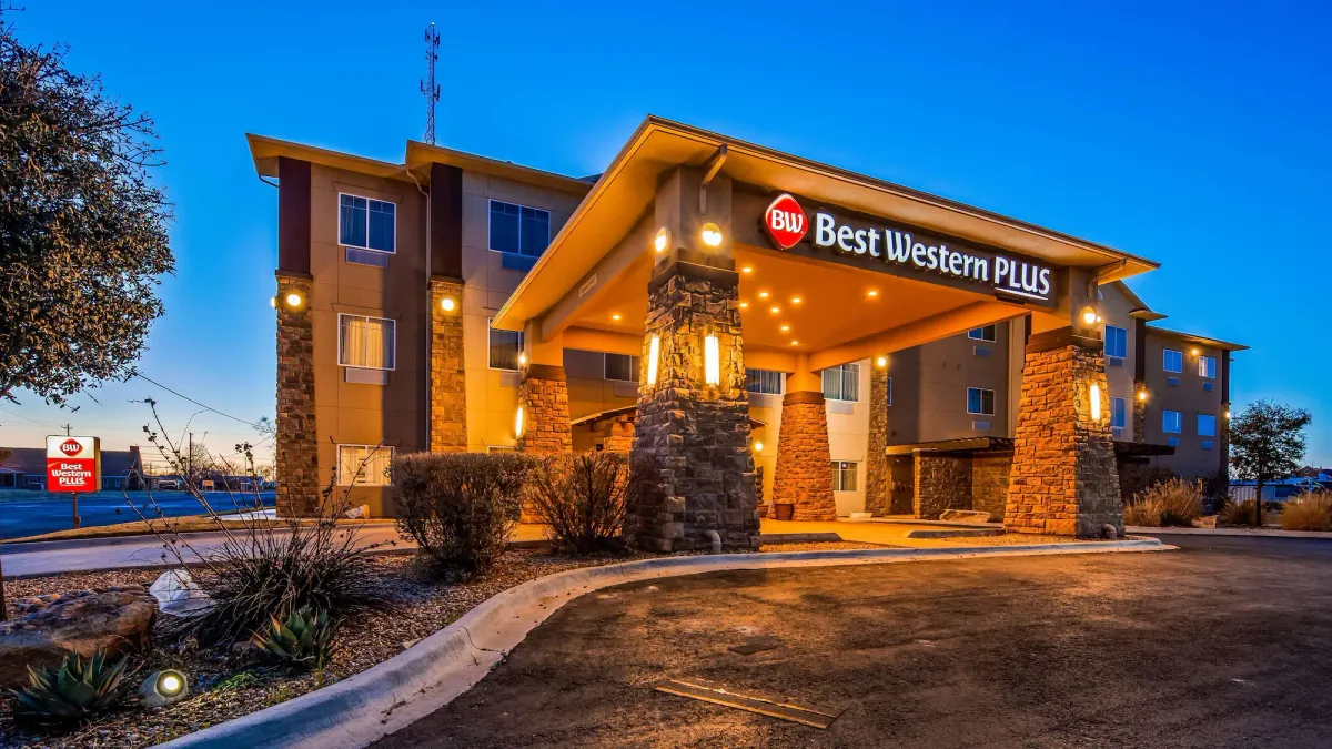 Image of Best Western Plus Seminole Hotel & Suites
