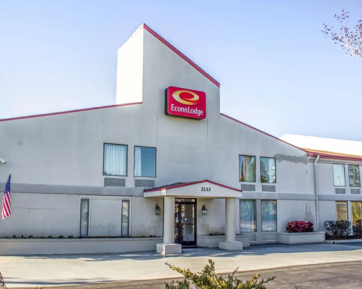 Image of Econo Lodge Burlington I-40