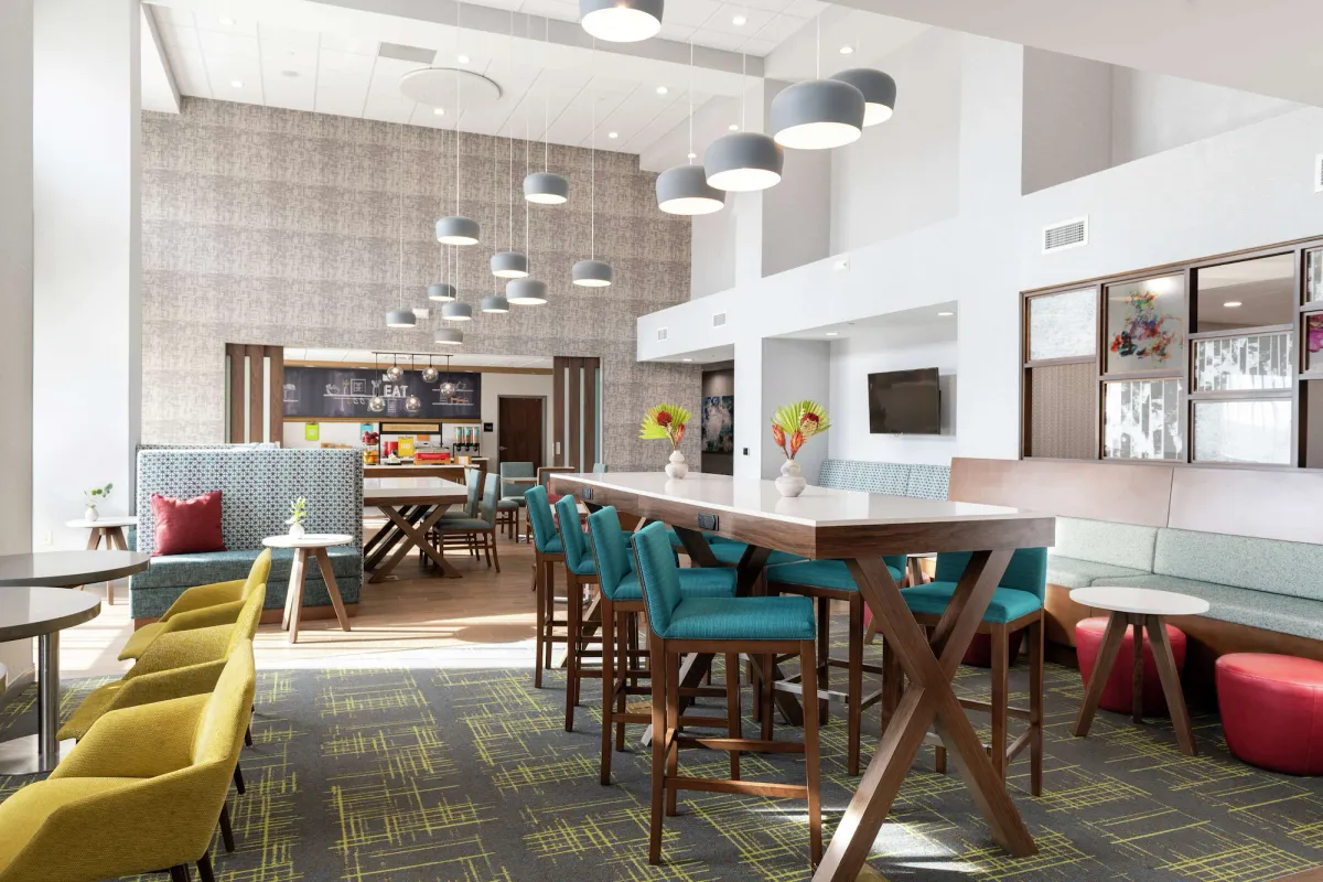Image of Hampton Inn & Suites Pittsburgh New Stanton