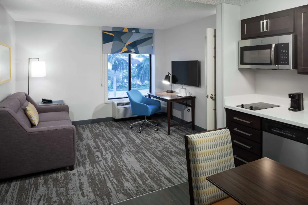 Image of Hampton Inn & Suites by Hilton Miami-Doral/Dolphin Mall