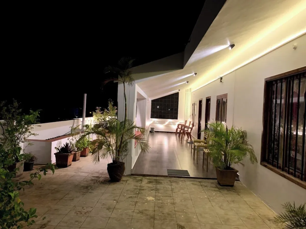 Image of The French Villa Elite