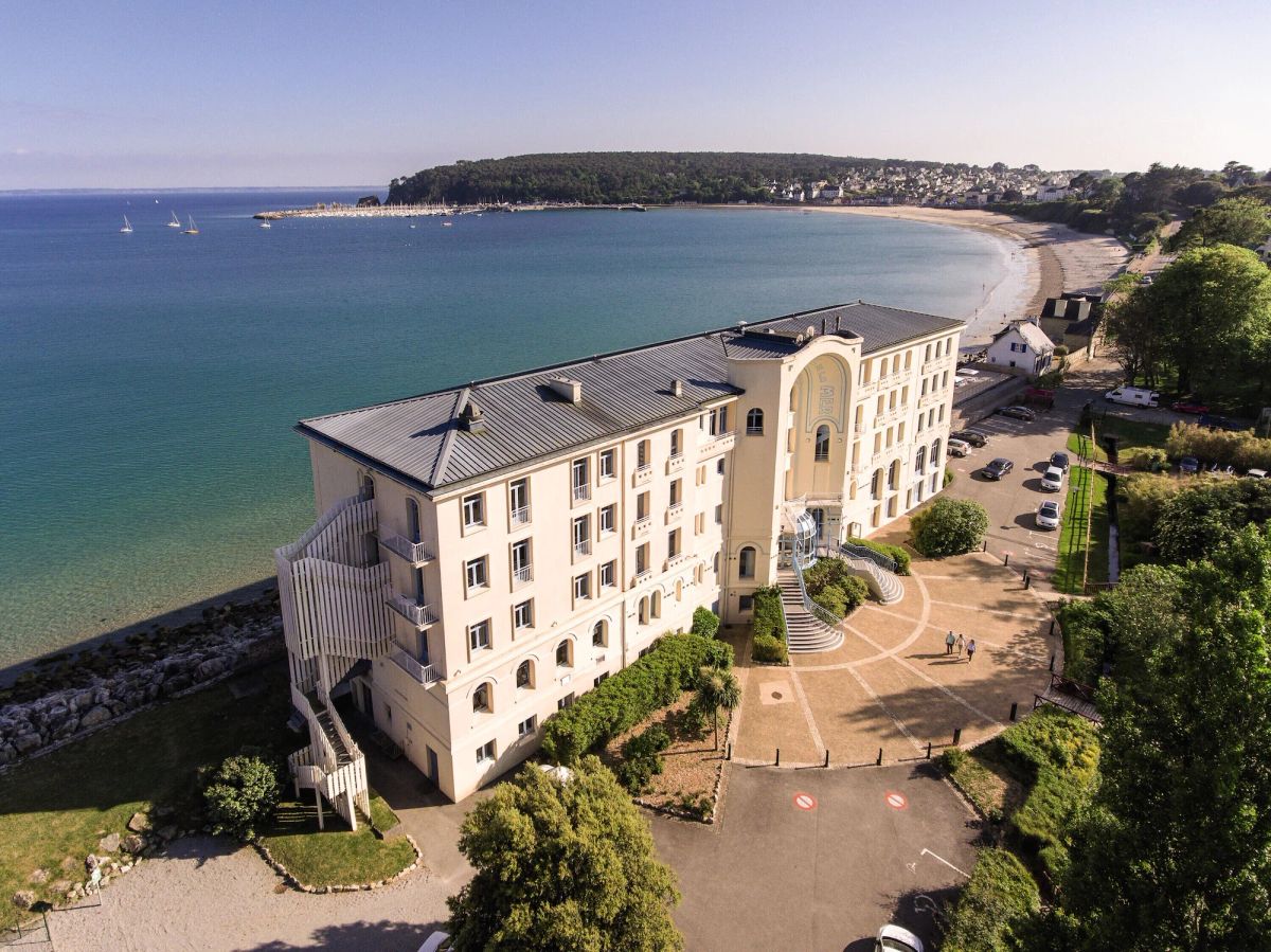 Image of Hôtel Morgat Le Grand Hôtel De La Mer