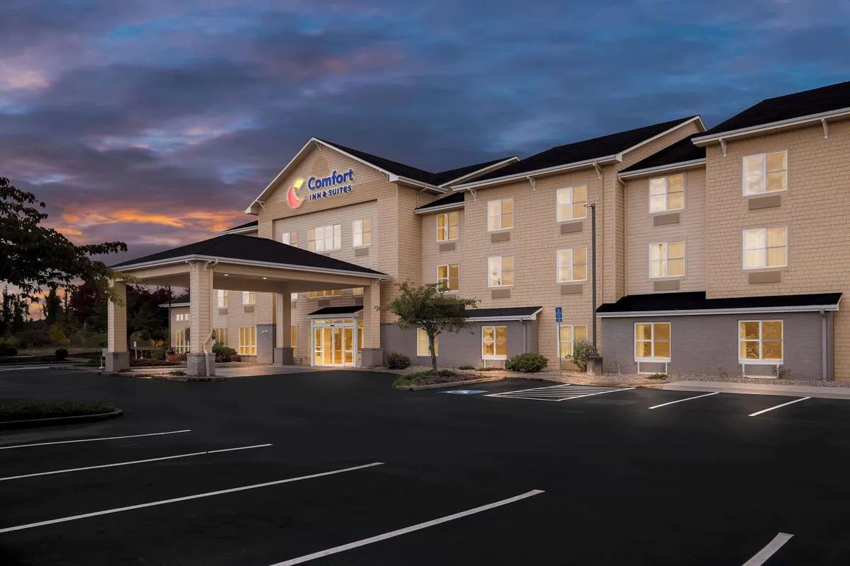 Image of Comfort Inn & Suites Creswell