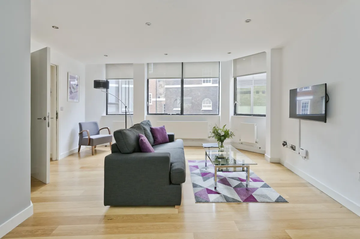 Image of Red Lion Court by City2Stay