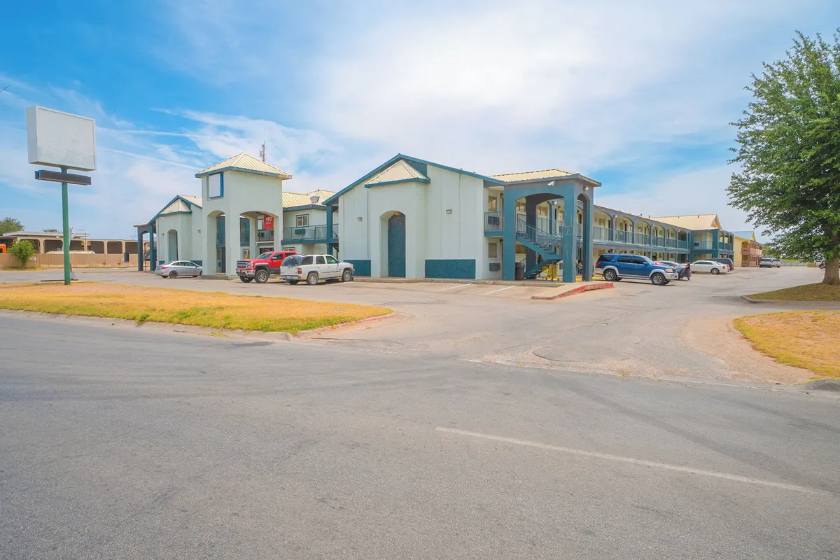 Image of OYO Hotel Midland