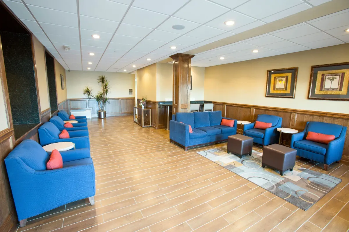Image of Comfort Inn & Suites