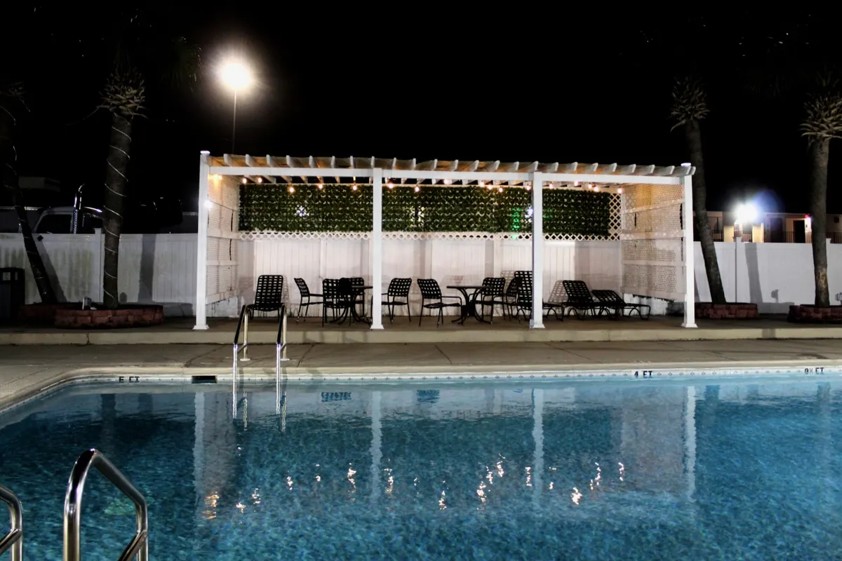 Image of Days Inn by Wyndham Marianna