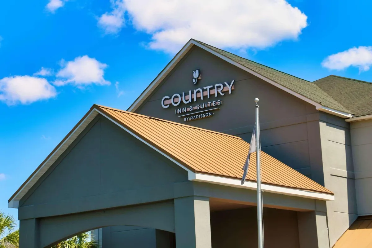 Image of Country Inn & Suites by Radisson, Savannah Gateway, GA