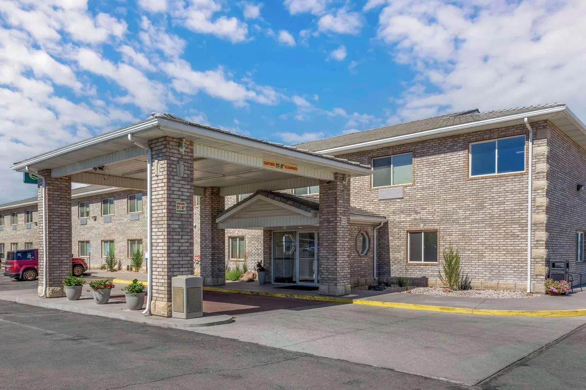 Image of Quality Inn & Suites Fillmore I-15