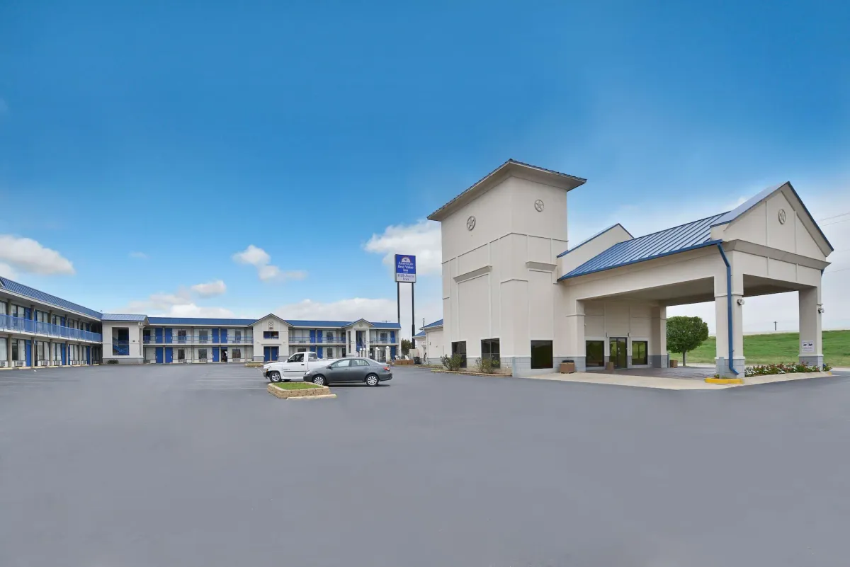Image of Americas Best Value Inn Hillsboro