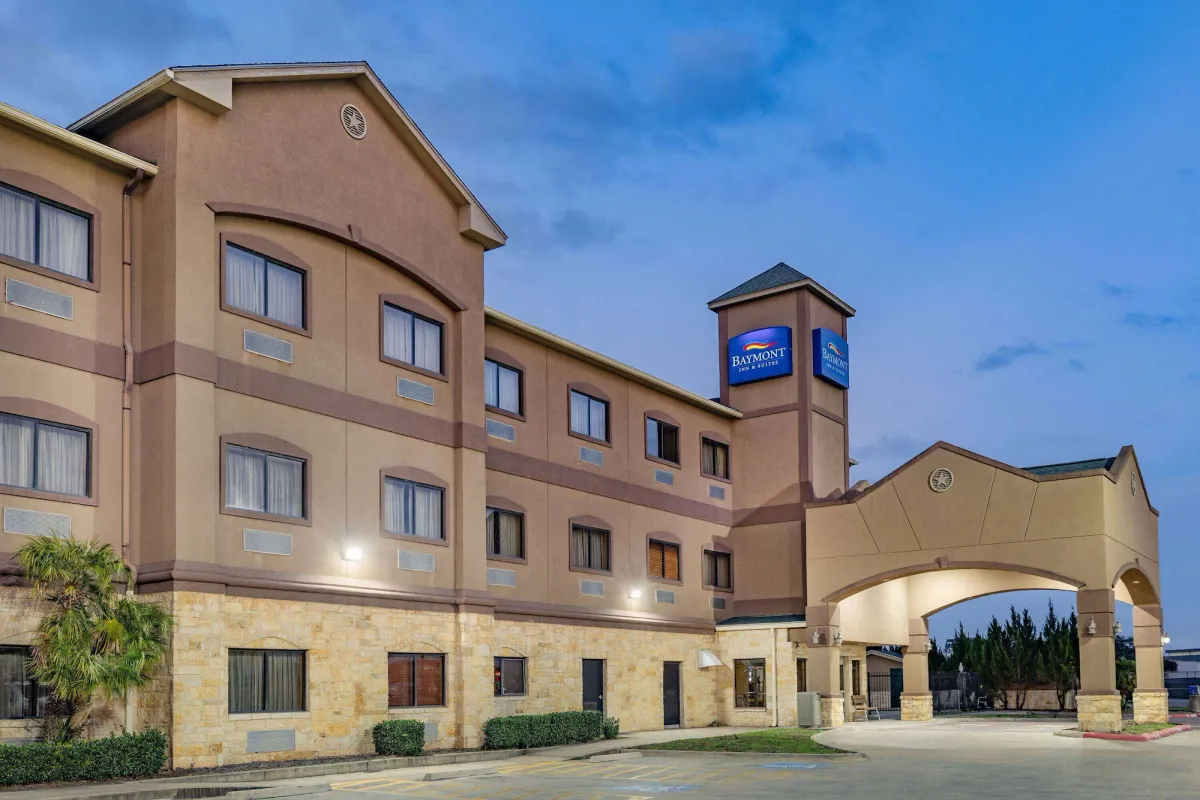 Image of Baymont by Wyndham Cuero