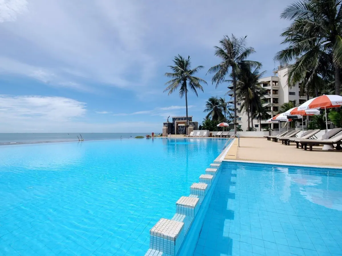 Image of Golden Pine Beach Resort