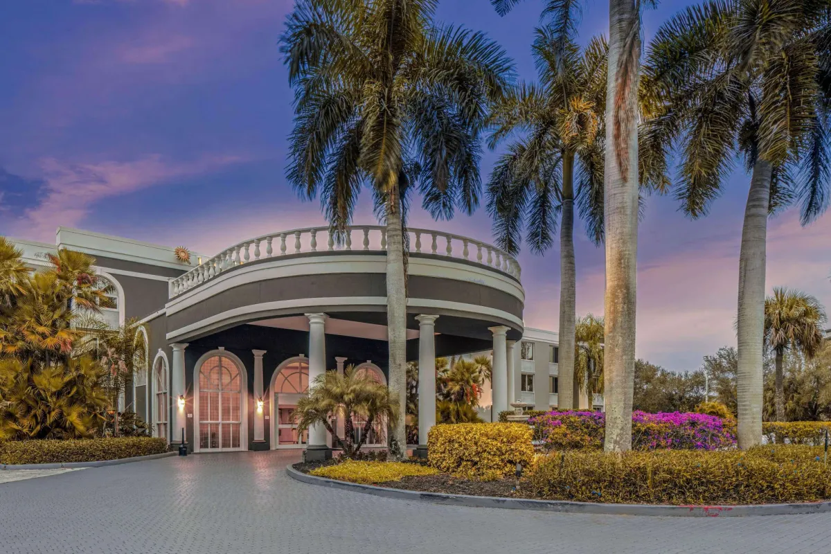 Image of La Quinta by Wyndham Naples Downtown