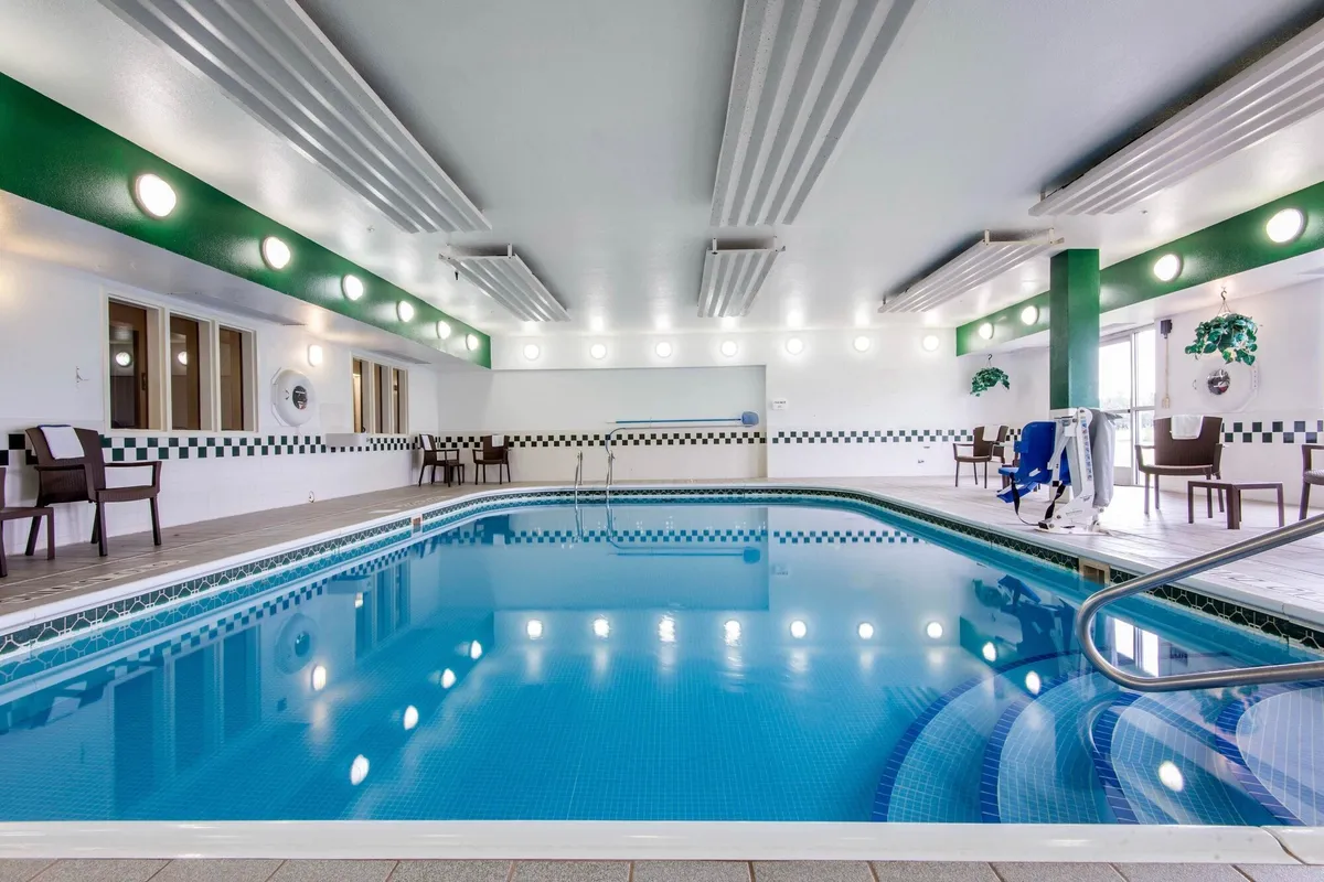 Image of Comfort Suites Rochester Henrietta University Area