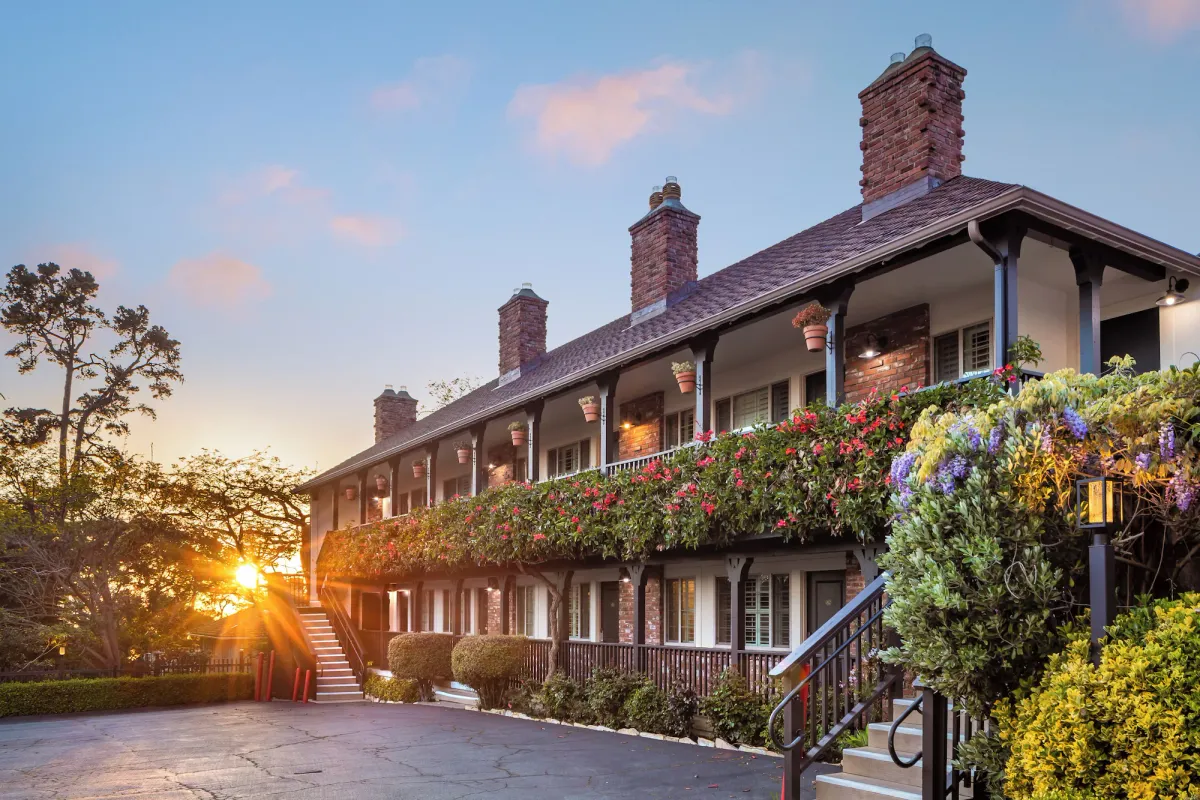 Image of Candle Light Inn