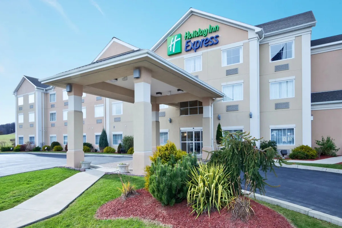 Image of Holiday Inn Express & Suites Gibson by IHG