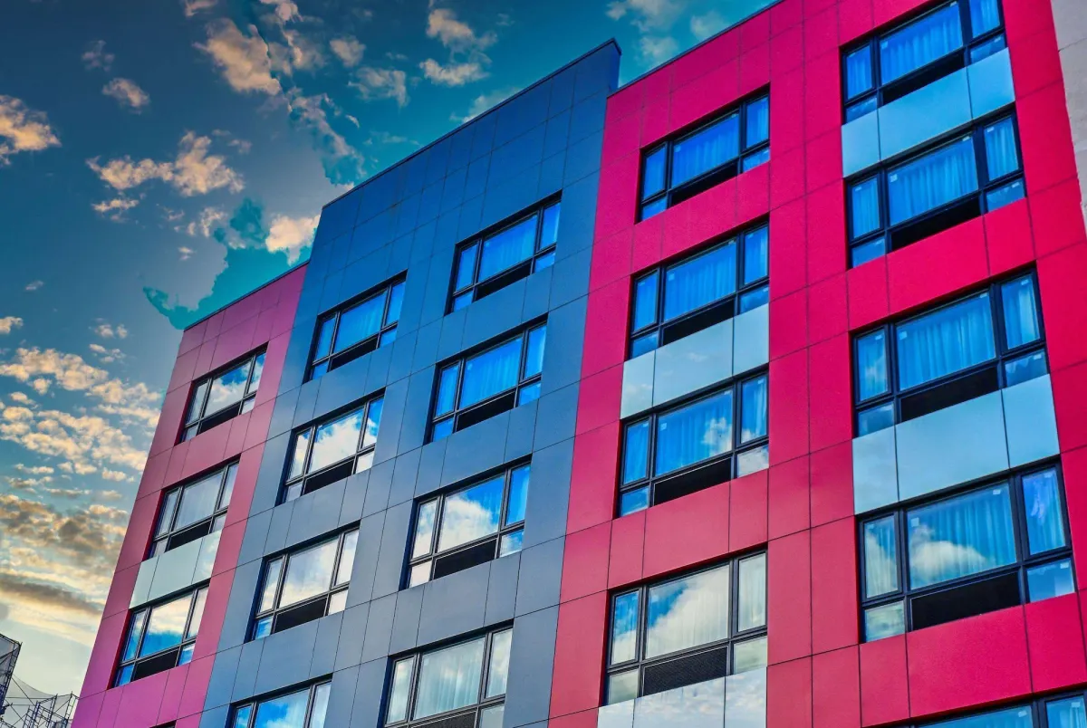 Image of Super 8 by Wyndham Bronx Near Botanical Garden