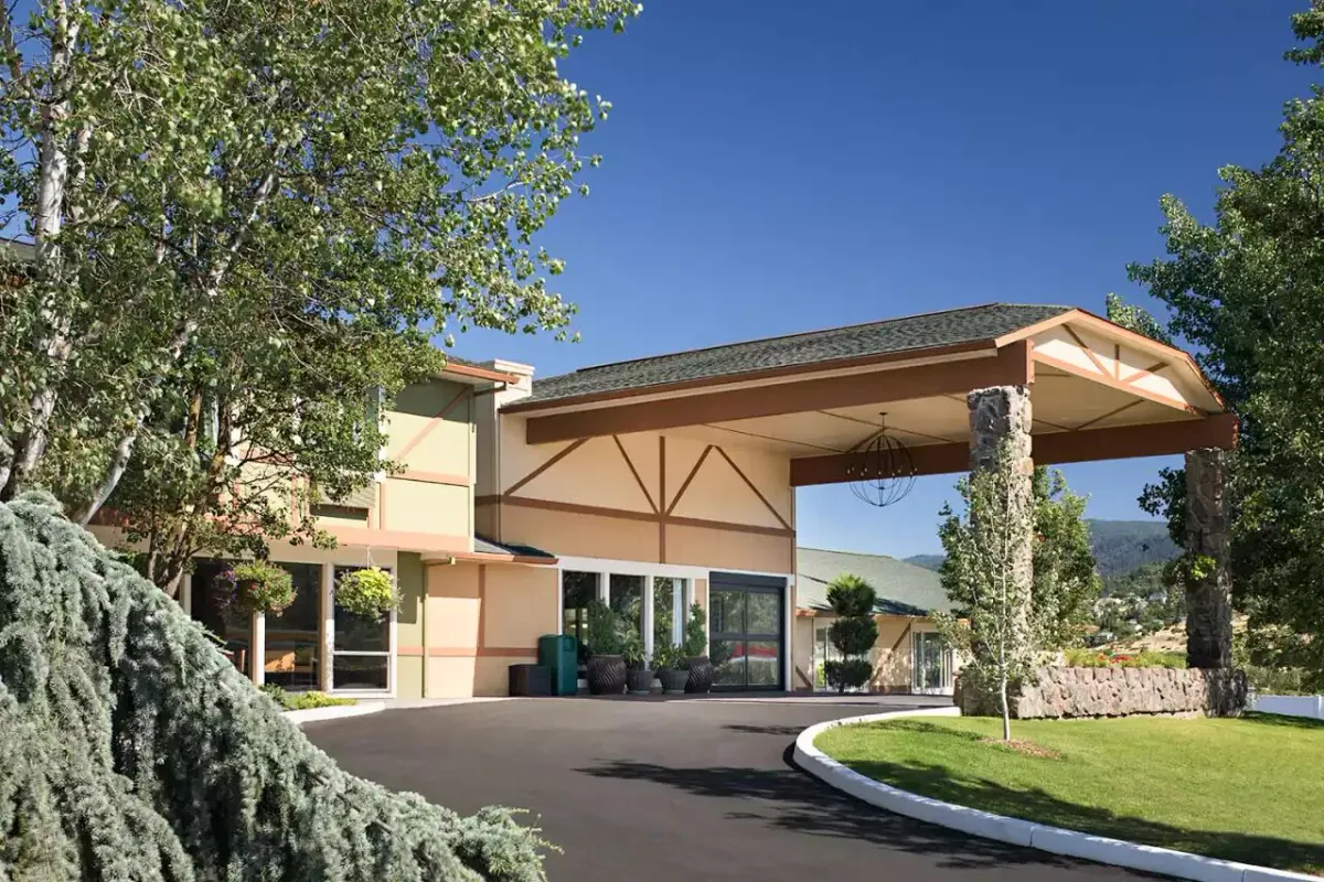 Image of Comfort Inn & Suites Ashland