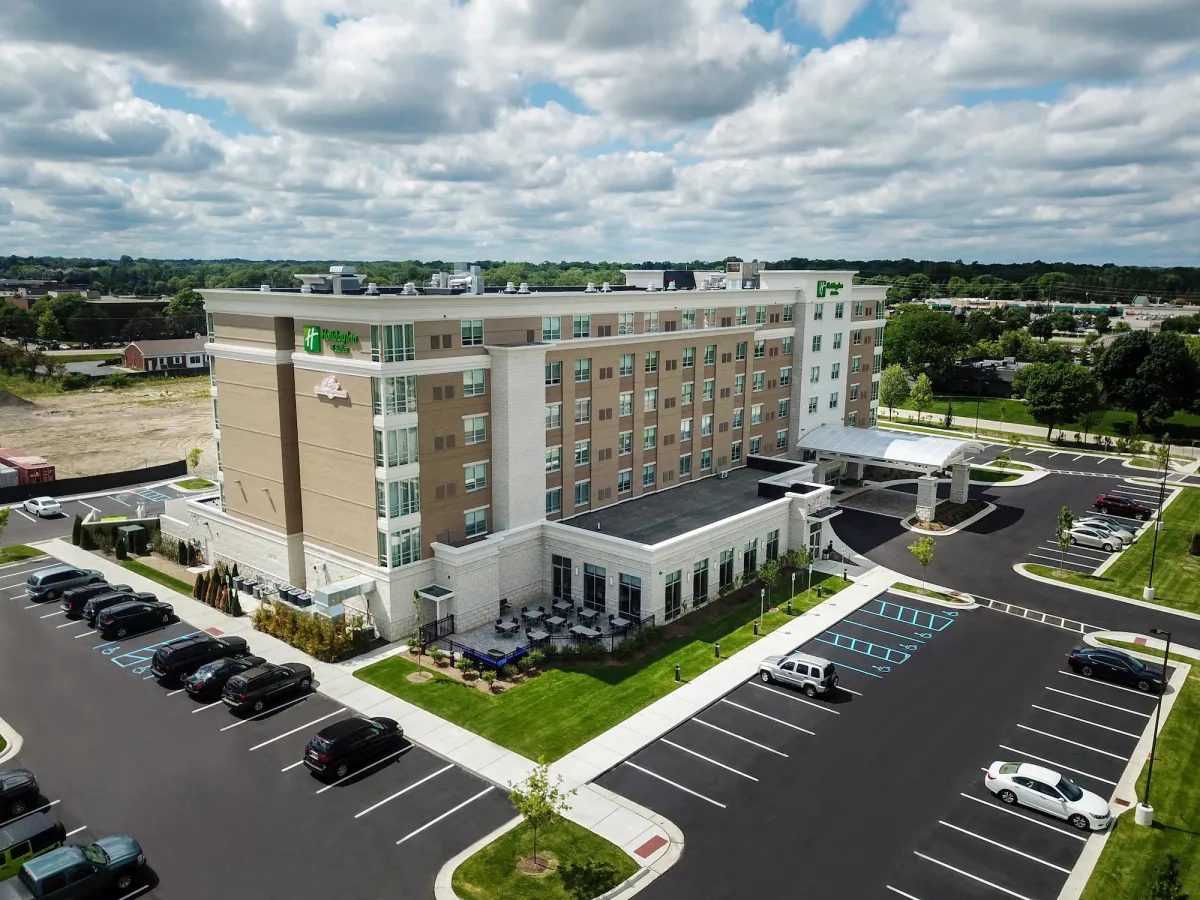 Image of Holiday Inn & Suites - Farmington Hills - Detroit NW by IHG
