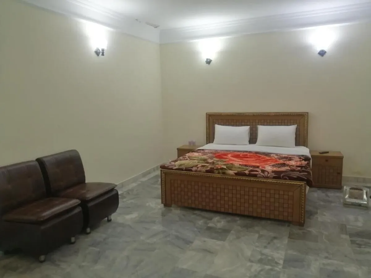 Image of Star Hotel Lahore