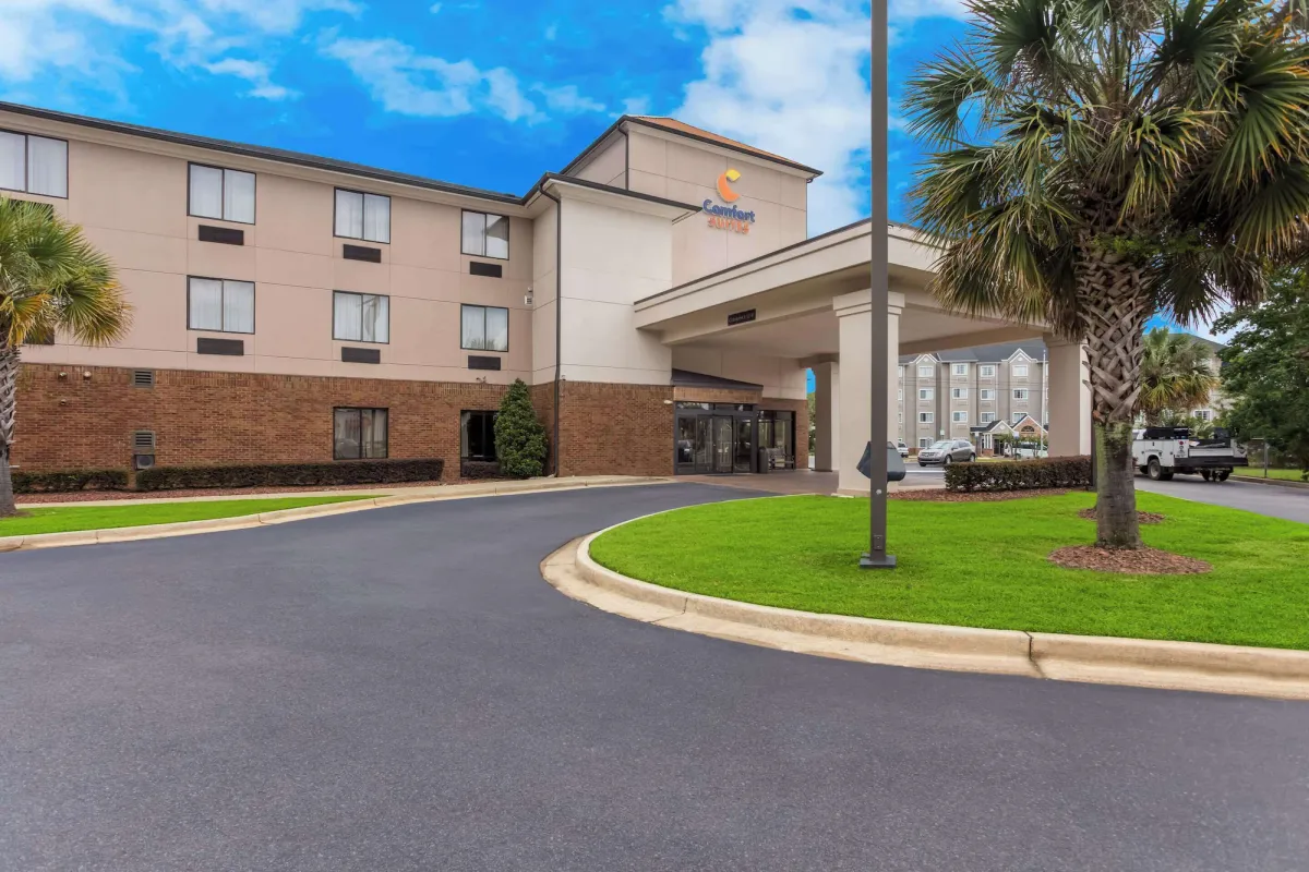 Image of Comfort Suites North Mobile