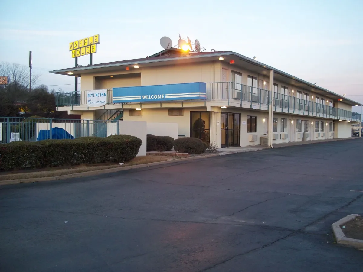 Image of Skyline Inn