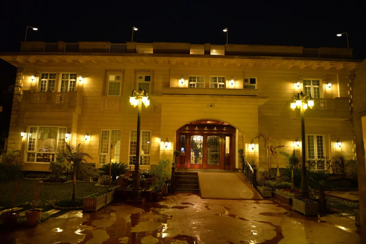 Image of Bella Hotel