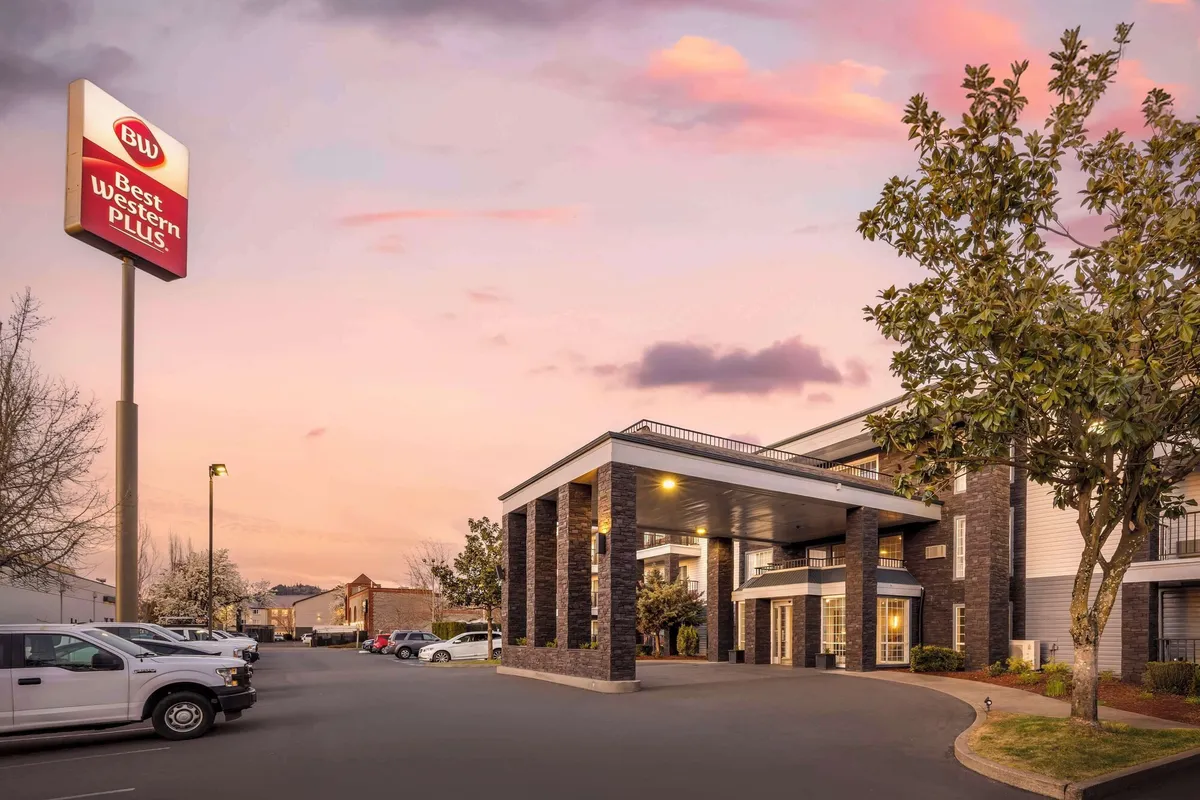 Image of Best Western Plus Grand Manor Inn