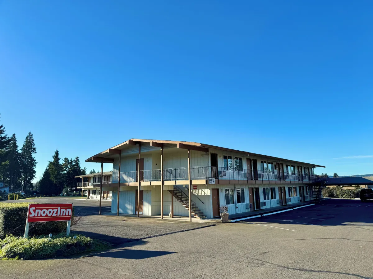 Image of Snooz Inn