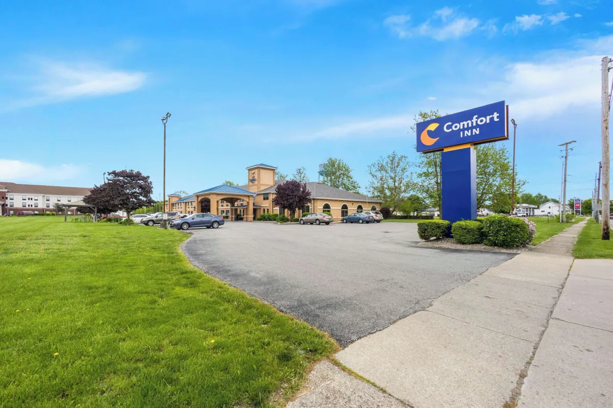 Image of Comfort Inn Van Wert