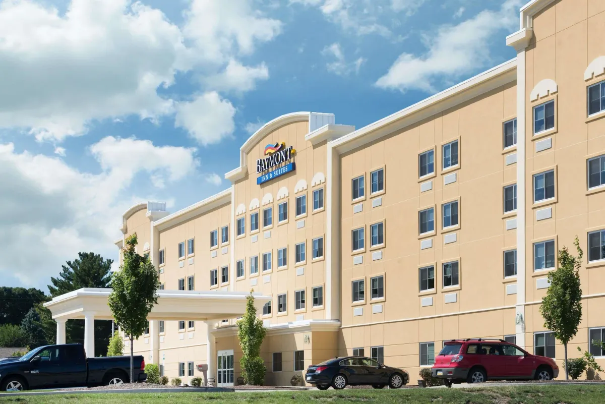 Image of Baymont by Wyndham Erie