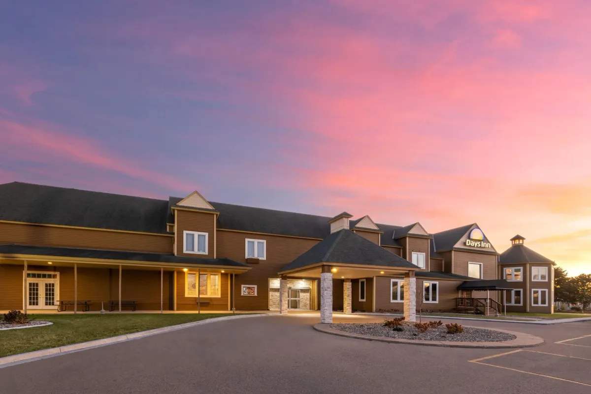 Image of Days Inn by Wyndham Hutchinson
