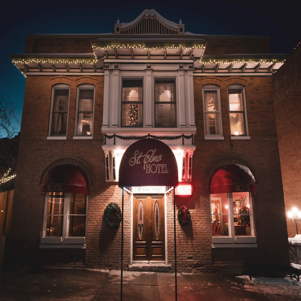 Image of St. Elmo Hotel